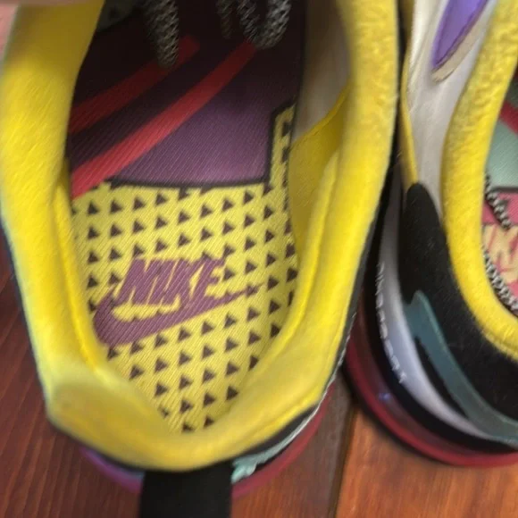 Nike Air Max 270 React in Purple and Yellow Size Men’s 9 - Picture 4 of 7